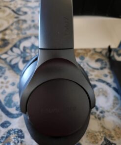 Soundcore Anker Life Q20 Hybrid Active Noise Cancelling Headphones, Wireless Over Ear Bluetooth Headphones, 40H Playtime, Hi-Res Audio, Deep Bass, Memory Foam Ear Cups, for Travel, Home Office Black 46 61K7aS45bZL