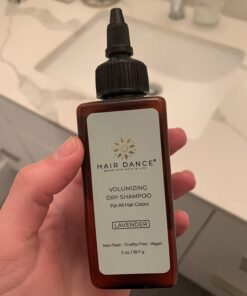 Dry Shampoo Volume Powder | Natural & Organic | Jumbo size | For Dark and Blonde Hair | Made in USA | (Lavender, 2 Ounce (Pack of 1)) Lavender 2 Ounce (Pack of 1) 38 61KGBrGSu4L