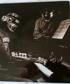 Discovery Discovery 33 61KKEqczbOL