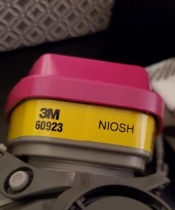 3M P100 Respirator Cartridge/Filter 60923, 1 Pair, Helps Protect Against Organic Vapors, Acid Gases, and Particulates,Magenta, Yellow 23 61Kb3CAkPXL