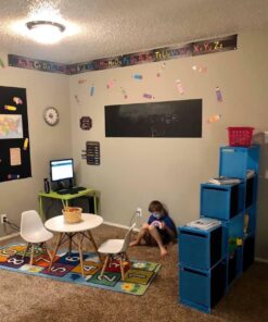 Teacher Created Resources TCR5615 Chalkboard Brights Calendar Bulletin Board Set, Paper, Multi 30 61KmsE3ATsL