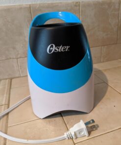 Oster BLSTPB-WBL My Blend 250-Watt Blender with Travel Sport Bottle, Light Powder Blue 45 61KrnOia6NL