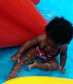 Intex Rainbow Ring Inflatable Play Center, 117" X 76" X 53", For Ages 2+ 1 Pack 46 61L9PdSVLbL