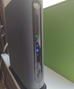 Motorola MB8600 DOCSIS 3.1 Cable Modem - Approved for Comcast Xfinity, Cox, and Charter Spectrum, Supports Cable Plans up to 1000 Mbps | 1 Gbps Ethernet Port DOCSIS 3.1 (1 Gbps Ethernet Port) 40 61LAQmMGylL
