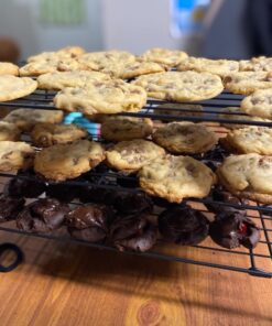 Wilton Excelle Elite 3-Tier Cooling Rack for Cookies, Cake and More - Cool Batches of Cookies, Cake Layers or Finger Foods, Black 40 61LIWV1SZ2L