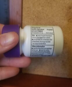 Amazon Basic Care Omeprazole Delayed Release Tablets 20 mg, Treats Frequent Heartburn, Acid Reducer, Heartburn Medicine, 42 Count (Pack of 1) Unflavored 42 Count (Pack of 1) 41 61LWpG3xsL