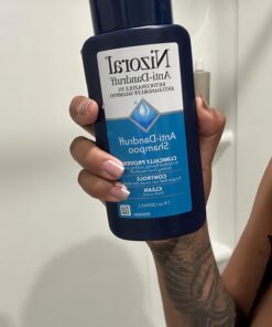 Nizoral Anti-Dandruff Shampoo with 1% Ketoconazole, Fresh Scent, 7 Fl Oz 64 61LyVXnQNAL