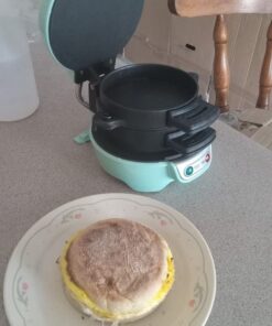 Hamilton Beach Breakfast Sandwich Maker with Egg Cooker Ring, Customize Ingredients, Perfect for English Muffins, Croissants, Mini Waffles, Perfect White Elephant Gifts, Mint (25482) Single 32 61M1u3v6VKL