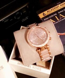 Michael Kors Parker Women's Watch, Stainless Steel and Pavé Crystal Watch for Women with Steel, Leather, or Silicone Band Blush/Rose gold 26 61MseDsDXlL