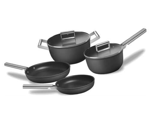 SMEG 6PC Cookware Set, Black 9.5" Fry Pan 11" Fry Pan 3qt Sauce Pan 5 Qt Casserole CKFB06BLMUS Made in Italy