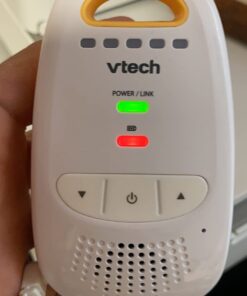 VTech DM111 Upgraded Audio Baby Monitor. 1 Parent Unit with Rechargeable Battery, Best-in-Class Long Range, Digital Wireless Transmission, Crystal-Clear Sound, Plug & Play, Sound Indicator & Alerts Audio Monitor with 1 Parent Unit 54 61OOj8awdxL