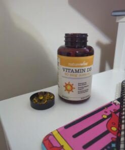 NatureWise Vitamin D3 2000iu (50 mcg) Healthy Muscle Function, and Immune Support, Non-GMO, Gluten Free in Cold-Pressed Olive Oil, Packaging Vary ( Mini Softgel), 360 Count(Pack of 1) 360 Count (Pack of 1) 31 61OcIbQ7L