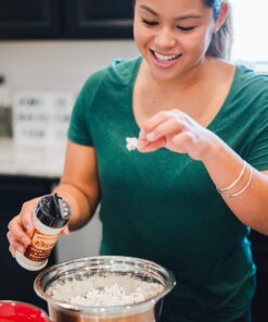 Amish Country Popcorn | Old Fashioned Microwave Popcorn | 10 Bags Ladyfinger Butter | Non-GMO, Gluten Free, Microwaveable and Kosher (10 Bags) 3.5 Ounce (Pack of 10) 14 61P07vMpAvL