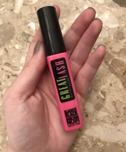 Maybelline Great Lash Washable Mascara, Volumizing Lash-Doubling Formula That Conditions As It Thickens, Blackest Black, 1 Count WASHABLE BLACKEST BLACK 0.43 Fl Oz (Pack of 1) 33 61PLWWhfyxL