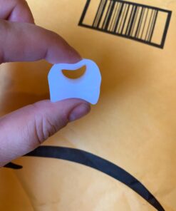 ZenToes Gel Toe Separators for Overlapping Toes, Bunions, Big Toe Alignment, Corrector and Spacer - 4 Pack (White) White 32 61Pqd9toaVL