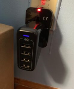 Travel Adapter, Worldwide All in One Universal Travel Adaptor Wall AC Power Plug Adapter Wall Charger with Dual USB Charging Ports for USA EU UK AUS Cell Phone Laptop Black 35 61QDWhJeUML