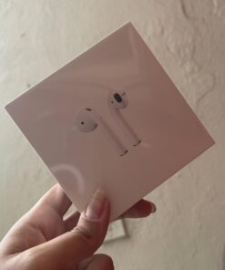Apple AirPods (2nd Generation) Wireless Ear Buds, Bluetooth Headphones with Lightning Charging Case Included, Over 24 Hours of Battery Life, Effortless Setup for iPhone 32 61QFadzoUL