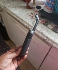 OXO Good Grips Swivel Vegetable Peeler 75 61S1DetXtzL