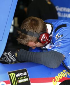 Mechanix Wear: Kevlar Heat Sleeves, Protective Arm Sleeves with Heat and Cut Resistance, Machine Washable, Sleeves for Welding or Automotive Work (One Size Fits All ) 13 61S2pbL8I L