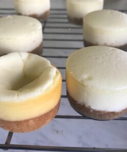 Norpro Nonstick Mini Cheesecake Pan with Handles, 12 count 37 61SENbaAq6L 1