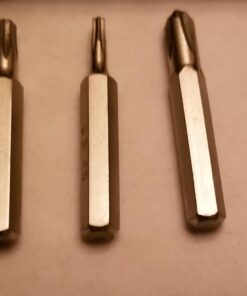 Kershaw TX-Tool (TXTOOL); 4.8 in. Single-Position Multifunction Magnetic Bit Driver; Includes T-6, T-8, T-10, 2 Phillips and Slotted Screwdriver Bit; 1.1 oz., Black 40 61T1oKKvYeL