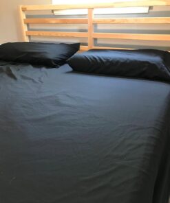 Amazon Basics Lightweight Super Soft Easy Care Microfiber 4-Piece Bed Sheet Set with 14-Inch Deep Pockets, Queen, Black, Solid 30 61T1qUxEpKL