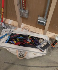 Klein Tools 5102-24 Heavy Duty Natural Canvas Tool Bag, Tool Tote, Multi-Purpose Bag with Wide Hinged Opening and Leather Handles, 24-Inch 18 61TFrhacWtL