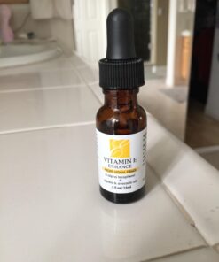 Organic Vitamin E Oil for Skin & Scars - 100% Pure Natural Vitamin E Serum Hand Made in South Carolina, 15000 IU Vitamin E Oil for Face & Hair, Non-GMO, Gluten, Cruelty Free, Vegan, Lavender 0.5 Fl Oz Scented 0.5 Fl Oz (Pack of 1) 33 61TFsS1KBQL