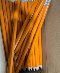 Amazon Basics Woodcased #2 Pencils, Pre-sharpened, HB Lead Bulk Box, 150 Count, Yellow 150 Count (Pack of 1) 36 61TLbESwNOL