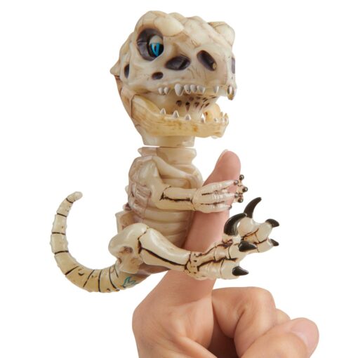 WowWee Untamed Skeleton Raptor by Fingerlings – Gloom (Sand) – Interactive Collectible Dinosaur