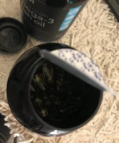 Sports Research Triple Strength Omega 3 Fish Oil - Burpless Fish Oil Supplement w/EPA & DHA Fatty Acids from Single-Source Wild Alaskan Pollock - 1250 mg, 180 ct 180 Count (Pack of 1) 40 61ThED81ZiL 1