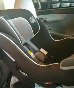 Graco Extend2Fit Convertible Car Seat, Ride Rear Facing Longer with Extend2Fit, Gotham 43 61U4NiwKQwL