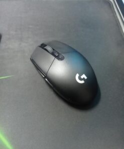 Logitech G305 LIGHTSPEED Wireless Gaming Mouse, Hero 12K Sensor, 12,000 DPI, Lightweight, 6 Programmable Buttons, 250h Battery Life, On-Board Memory, PC/Mac - Black 35 61UGmziouWL