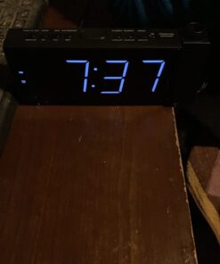 Projection Digital Alarm Clock for Ceiling,Wall,Bedroom - FM Radio,7” Large Number & 5 Dimmers,350°Projector,USB Charger,Sleep Timer,Plug in & Battery Backup,Loud Dual Alarm Clock for Heavy Sleepers White Display Number,red Projection Number 40 61UQ6yfOEeL