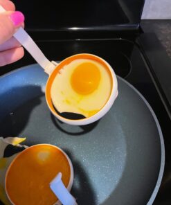 STIRLEX 4-inch Silicone Fried Egg Rings Set, 4-pack, Round Mold for Pancakes, Breakfast Sandwich, Nonstick 46 61URUbGcEeL