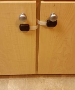 Baby Safety Locks | Child Proof Cabinets, Drawers, Appliances, Toilet Seat, Fridge and Oven | Tools Not Required | Uses 3M Adhesive with Adjustable Strap and Latch System (6-Pack, Brown) 53 61UYv0TLiFL