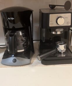 Mr. Coffee Coffee Maker with Auto Pause and Glass Carafe, 12 Cups, Black 22 61UbxryijL