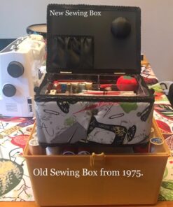 SINGER 07281 Vintage Sewing Basket with Sewing Kit Accessories, 10.5" long x 8" wide x 6" high. 47 61Us6Noc3L