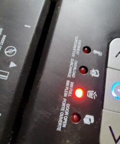 Amazon Basics 15 Sheet - New model Cross Cut Paper and Credit Card CD Shredder With 6 Gallon Bin, Black 51 61V3b8J40bL