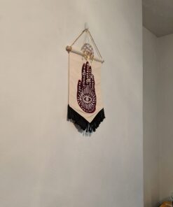 Command Medium Wall Hooks, Damage Free Hanging Wall Hooks with Adhesive Strips, No Tools Wall Hooks for Hanging Christmas Decorations, 7 Clear Wall Hooks and 12 Command Strips 37 61VX5Tw0uWL