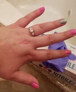 The Safety Zone GNEP-LG-1P Nitrile Exam Gloves - Medical Grade, Powder Free, Latex Rubber Free, Disposable, Non Sterile, Food Safe, Textured, Indigo Color, Convenient Dispenser Pack of 100, Size Large 22 61WFnrAPjL