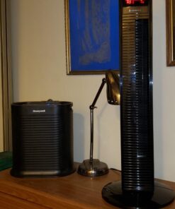 Honeywell HPA100 HEPA Air Purifier for Medium Rooms - Microscopic Airborne Allergen+ Reducer, Cleans Up To 750 Sq Ft in 1 Hour - Wildfire/Smoke, Pollen, Pet Dander, and Dust Air Purifier – Black Medium Room 44 61WhLAPKclL