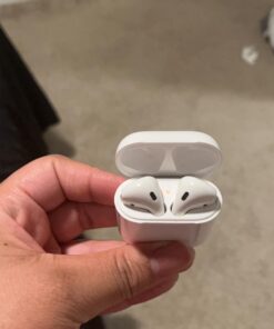 Apple AirPods (2nd Generation) Wireless Ear Buds, Bluetooth Headphones with Lightning Charging Case Included, Over 24 Hours of Battery Life, Effortless Setup for iPhone 31 61WuaBk60EL