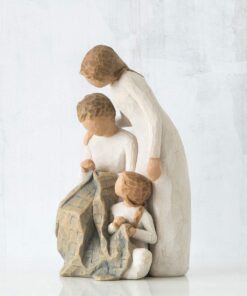 Willow Tree Generations, Making memories that last lifetimes, Reflects time spent with grandmother, mother, daughter, and what is learned from loving family relationships, Sculpted Hand-Painted Figure 8 61XGgLJeoEL