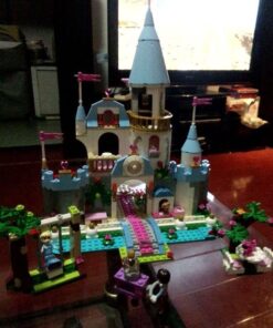 LEGO Disney Princess 41055 Cinderella's Romantic Castle 25 61YDakjBz8L
