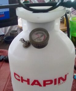 Chapin 20541 Made in the USA 1-gallon Lawn, Garden and Multi-purpose Sprayer with Foaming and Adjustable Nozzles for Spraying Plants, Garden Watering, Lawns, Weeds and Pests , Translucent White 21 61YNfhUGe1L