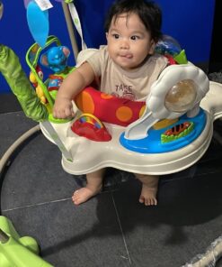 Fisher-Price Baby Bouncer Rainforest Jumperoo Activity Center with Music Lights Sounds and Developmental Toys 20 61YfRxex23L