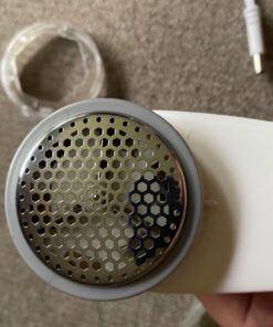 Conair Fabric Shaver and Lint Remover, Rechargeable Portable Fabric Shaver, White 41 61ZVR2rNMXL
