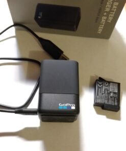 GoPro Dual Battery Charger + Battery for HERO7/HERO6 Black/HERO5 Black (GoPro Official Accessory) 61 61a6vOO3ZqL