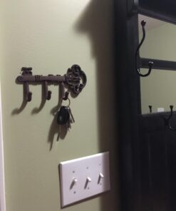 Comfify Decorative Wall Mounted Skeleton Key Holder | Vintage Key with 3 Hooks | Wall Mounted | Rustic Cast Iron | 7.9 x 4.1 |- with Screws and Anchors Rust brown 27 61aWnfdU zL